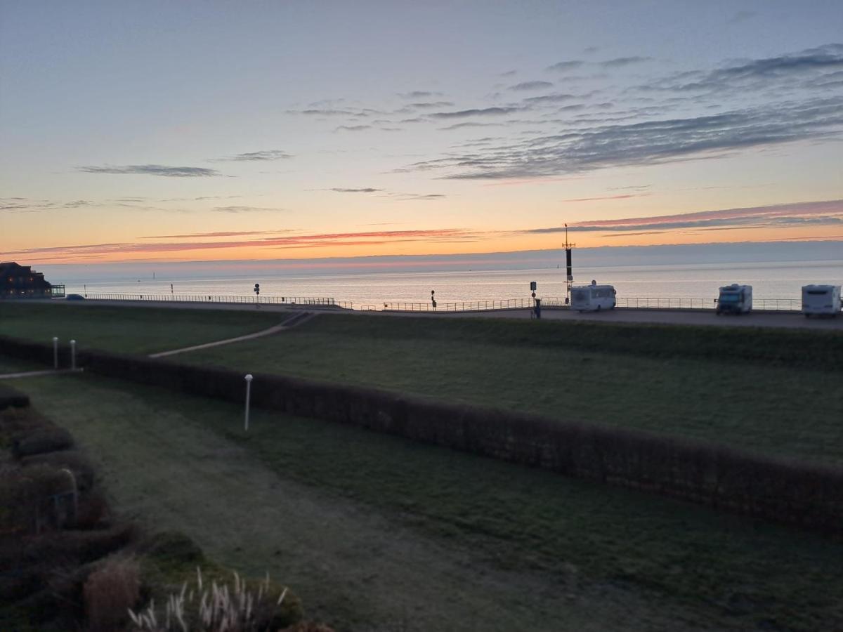 ווילהלמסהאבן Studio Mit Meerblick Und Grosser Loggia - Direktzugang Zur Nordsee מראה חיצוני תמונה